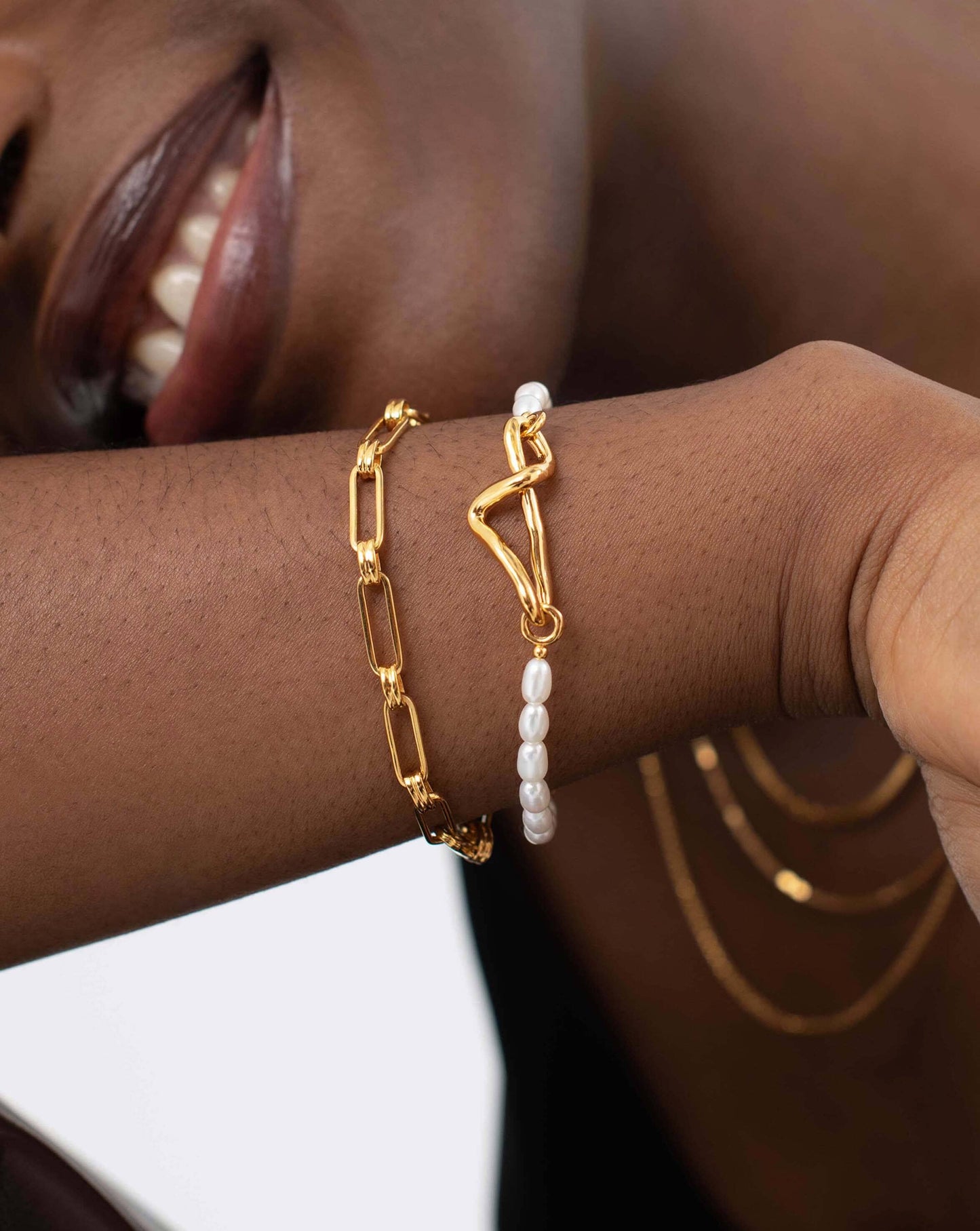 Molten Seed Pearl Knot Bracelet