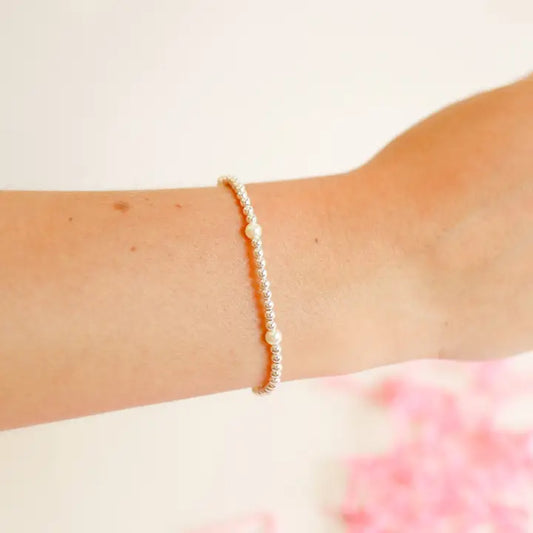 Madi Pearl Bracelet