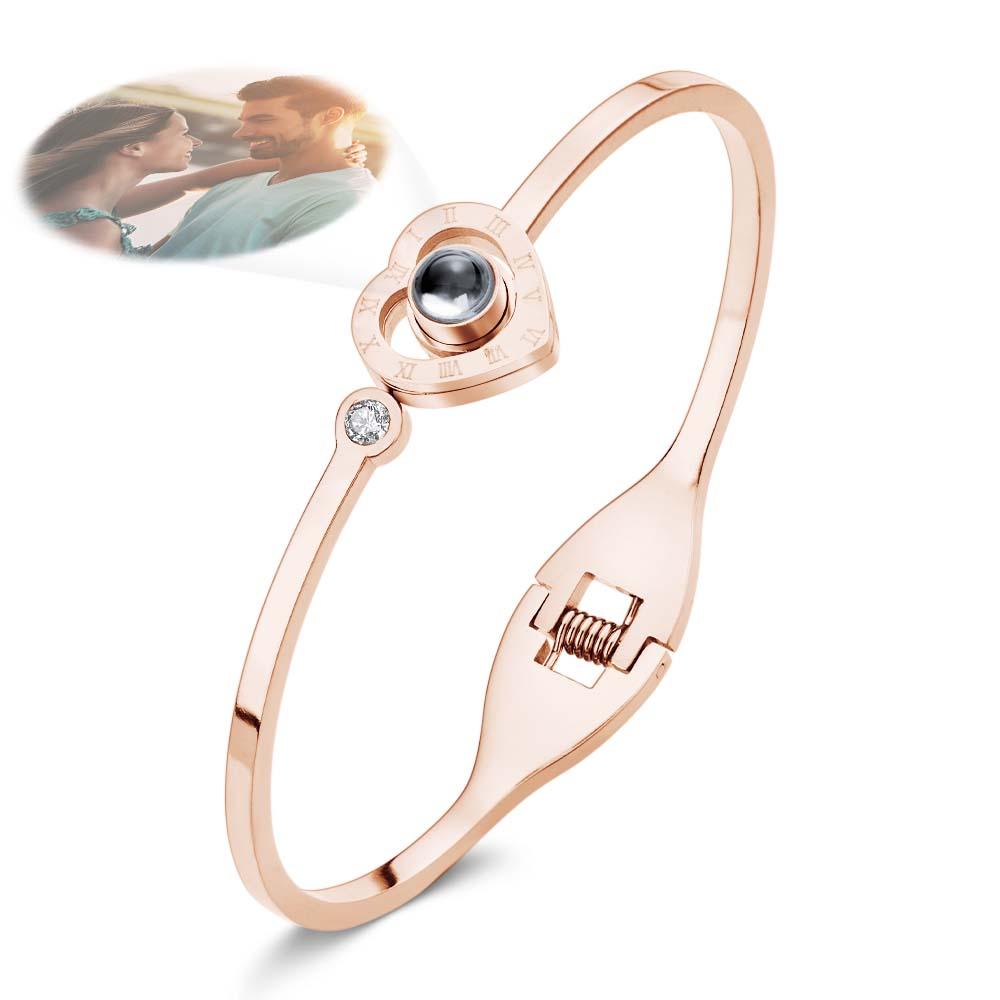 Personalized Photo Projection Heart-Shaped Bracelet Round Free Adjustment Bracelet for Her
